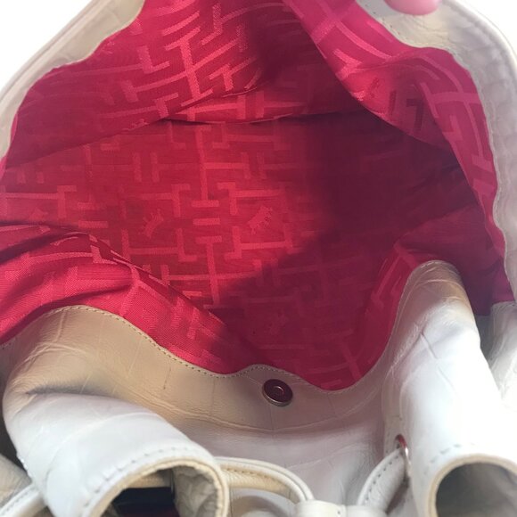 Elaine Turner Cream Embossed Leather Drawstring & Shoulder Bag - Picture 10 of 12